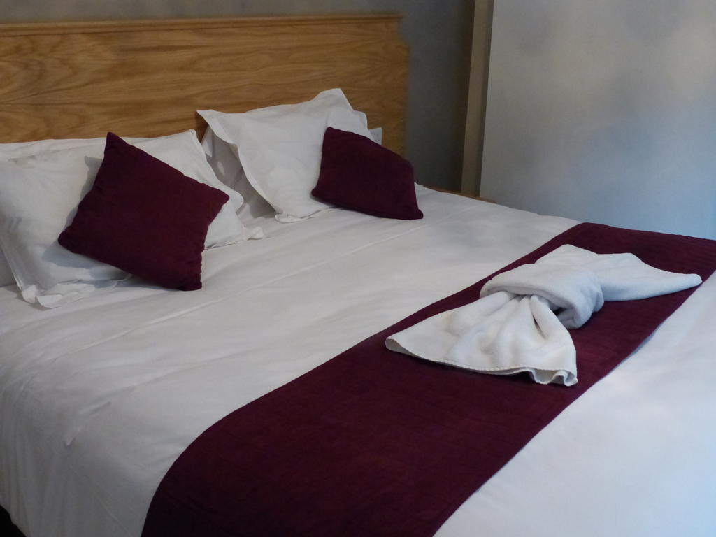 The Sun Inn Englefield Green ห้อง รูปภาพ