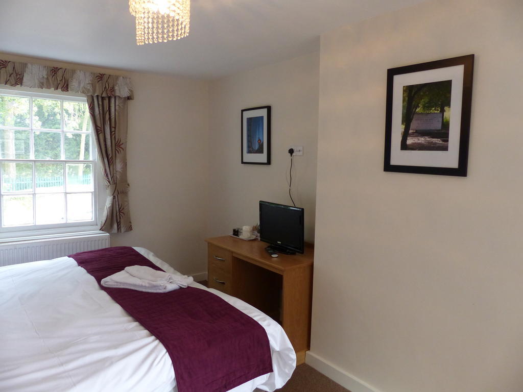 The Sun Inn Englefield Green ห้อง รูปภาพ